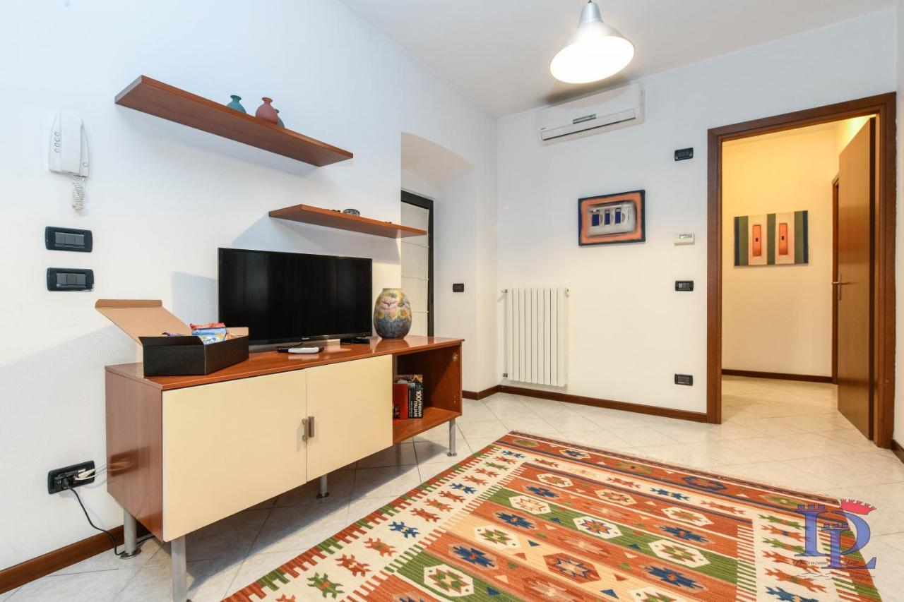 Desenzanoloft Blue Lake Star Apartment Desenzano del Garda Exterior photo